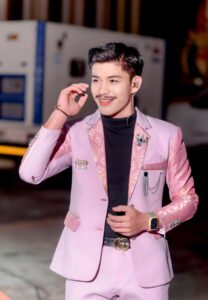 Jakkrit-KoIun-030-Dazzling