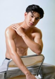 Calix-Esguerra-020-Dazzling