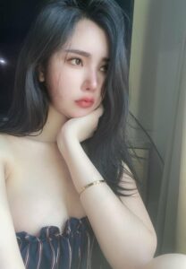 Sukanya-Moey-033-Charming