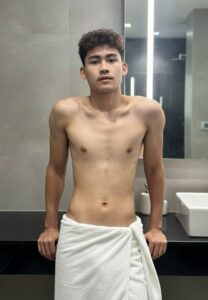 John-Ny-035-Gorgeous