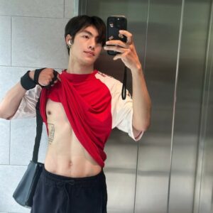 Followozzo-021-Dazzling