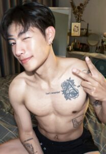 Followozzo-023-Breathtaking