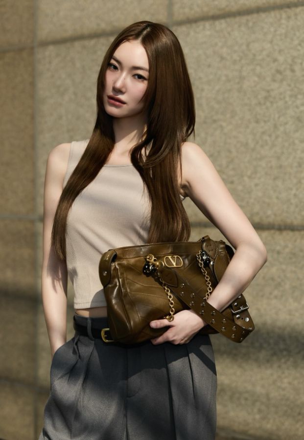 JINGJINGYU