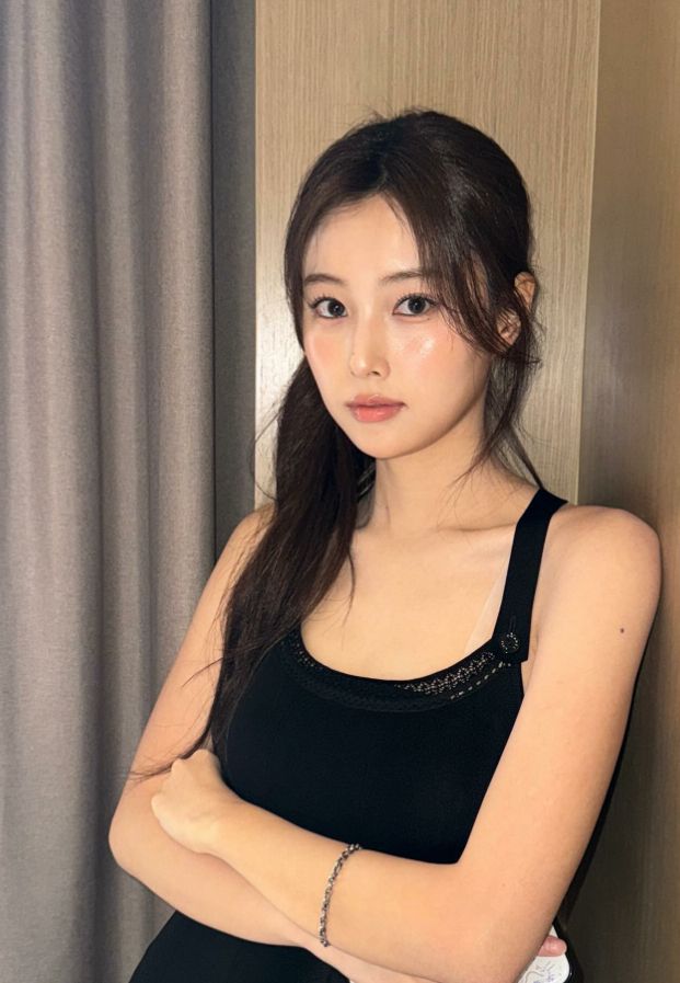 Kang Hyewon