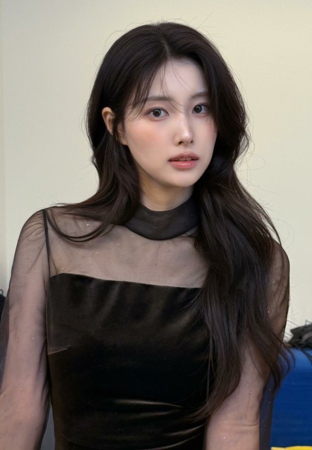 Kang Hyewon