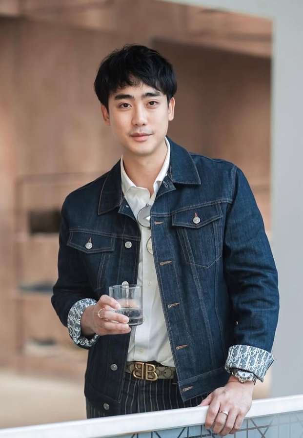 ฮัท เดอะสตาร์ The Star 8 นักร้อง เวที แม่ยก หนุ่มตี๋
