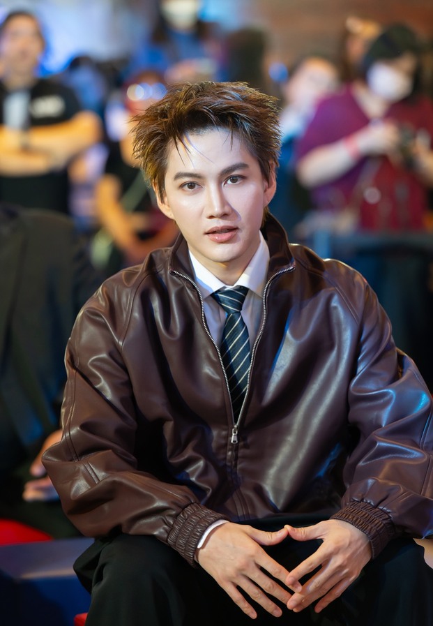 รูปเดี่ยวลุคหล่อจาก Instagram ลำดับ 5